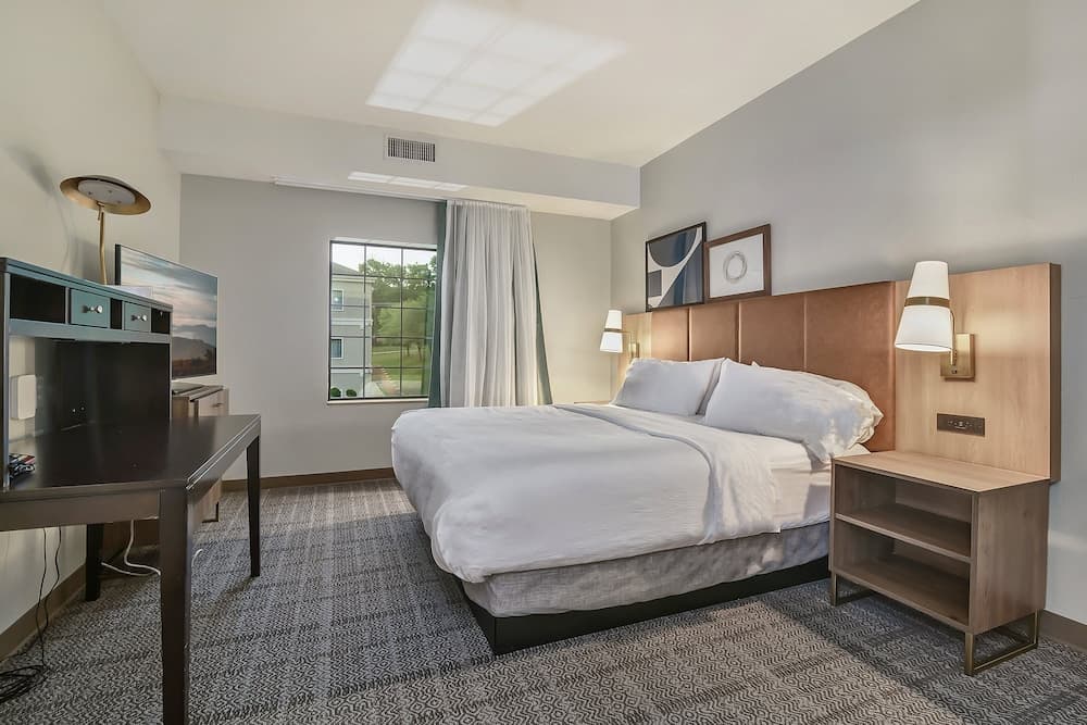 Staybridge Suites University Area by IHG