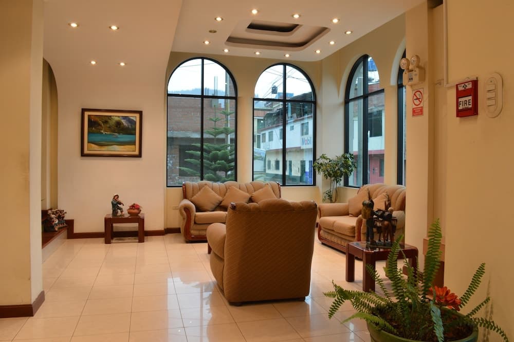 Arawi Pastoruri Hotel