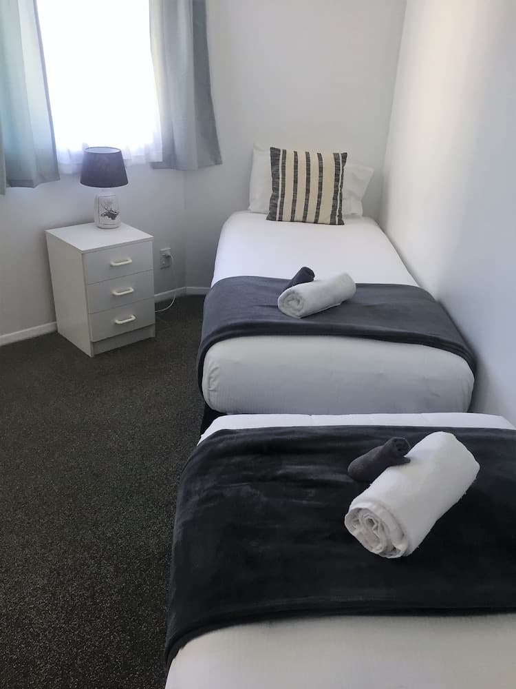 Fairway Motel and Apartments