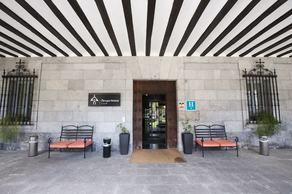 hotel image