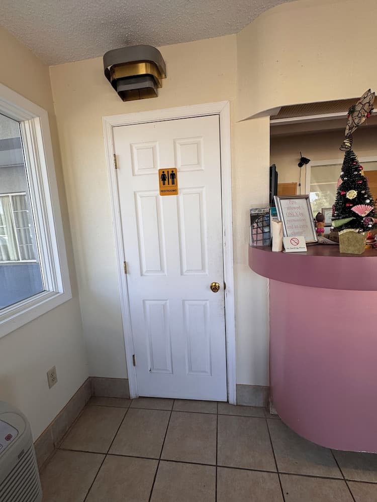 Whispering Pines by Hotel O Whitestone VA