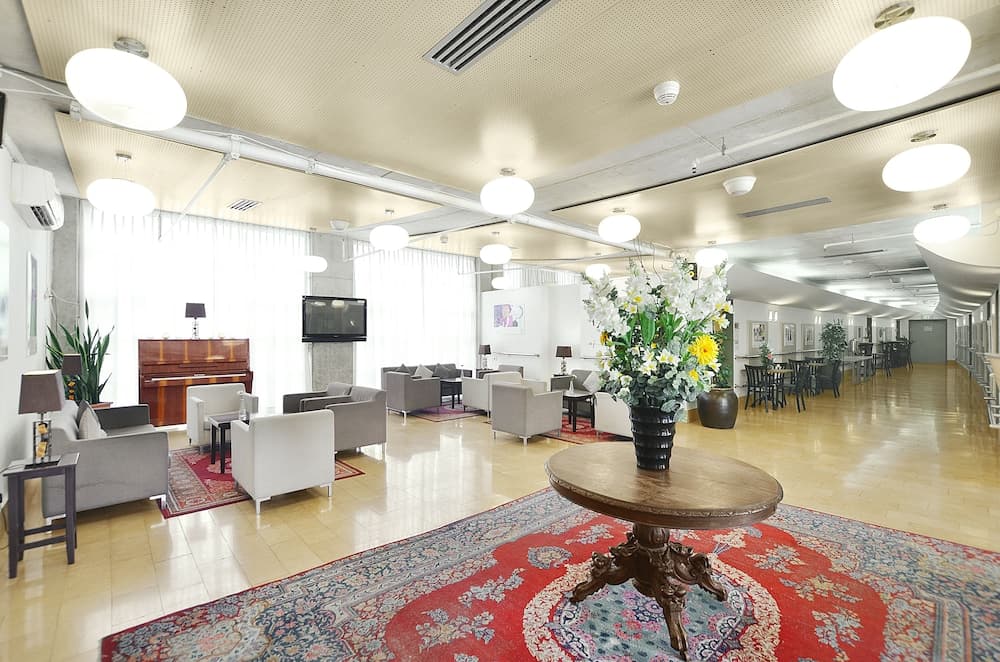 Ruth Daniel Residence