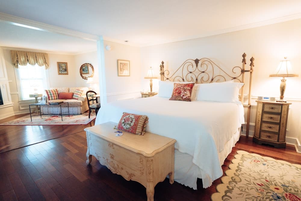 The Reluctant Panther Inn and Restaurant