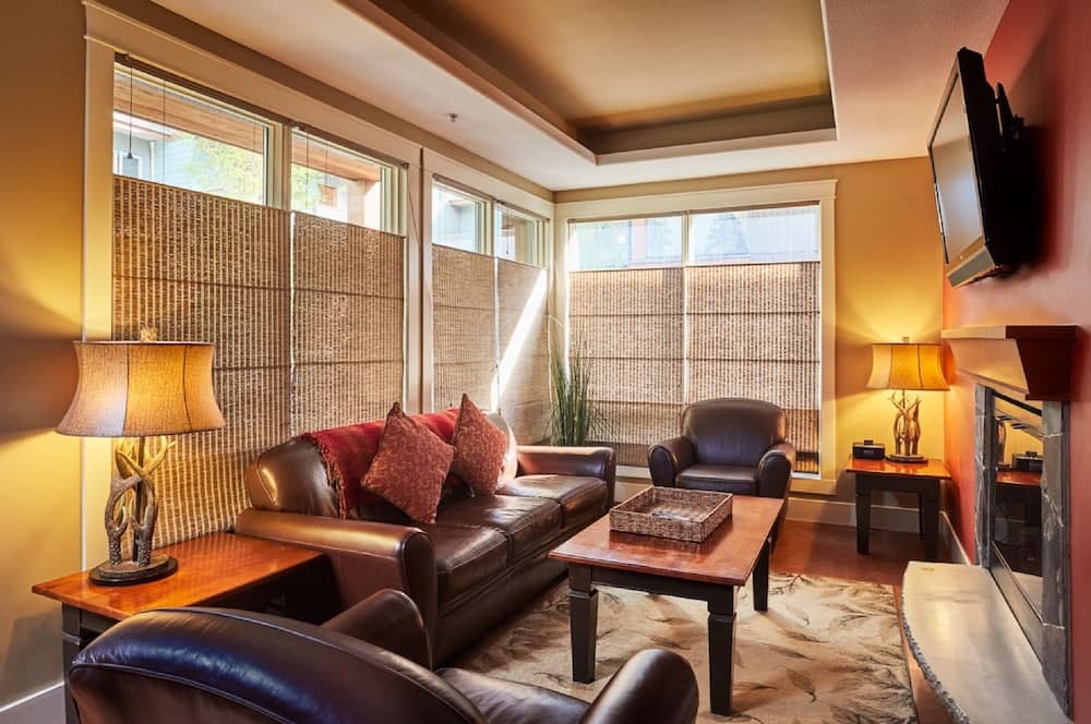 Bellstar Suites at Solara Resort