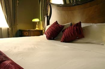 Denison Boutique Hotel