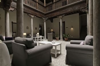 Shine Albayzín Hotel