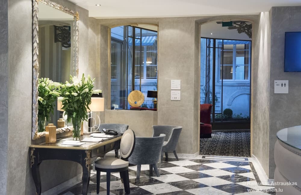 Hotel Le Place d'Armes - Relais & Châteaux