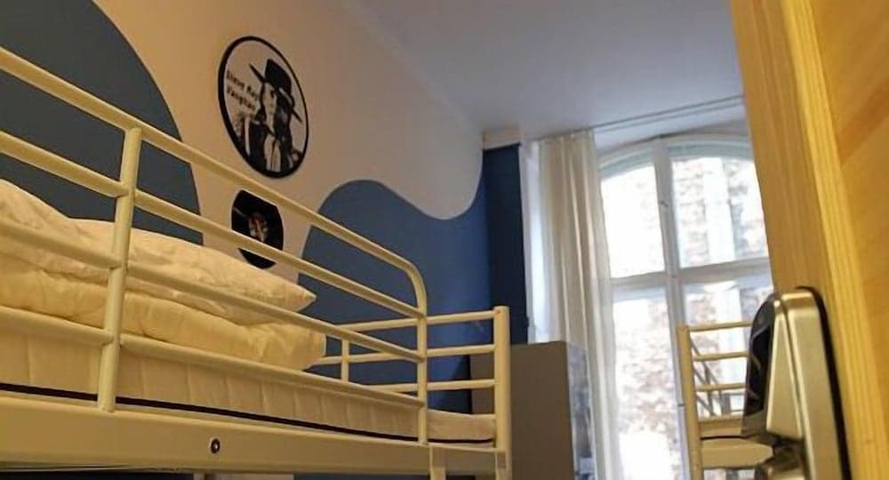 HOTELE SIGNUM SPÓŁKA AKCYJNA