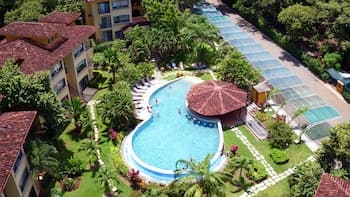 The Oaks Tamarindo Condominiums