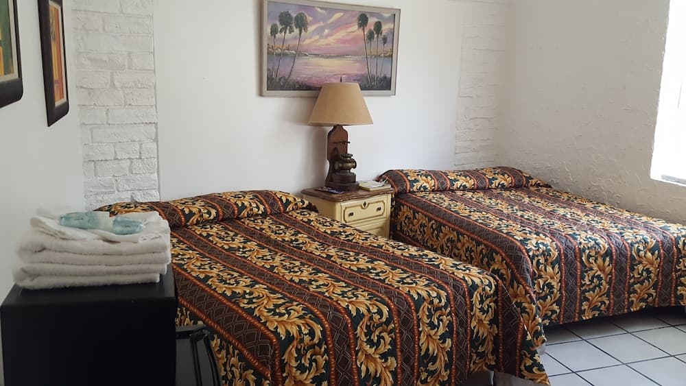 Floating Sea Cove Resort & Marina