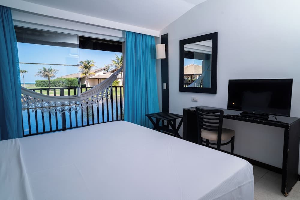 Dom Pedro Laguna Beach Resort & Golf by WAM Experience