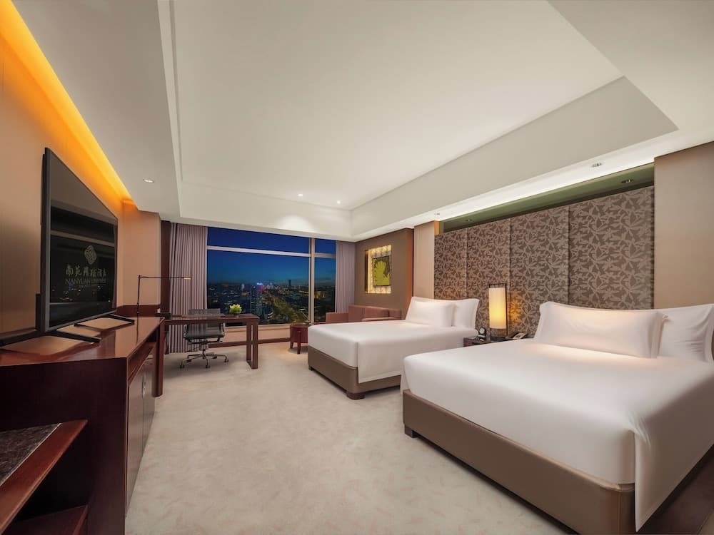 Ningbo Nanyuan Universe Deluxe Hotel