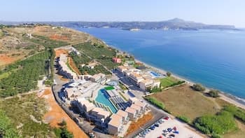 Kiani Beach Resort Family