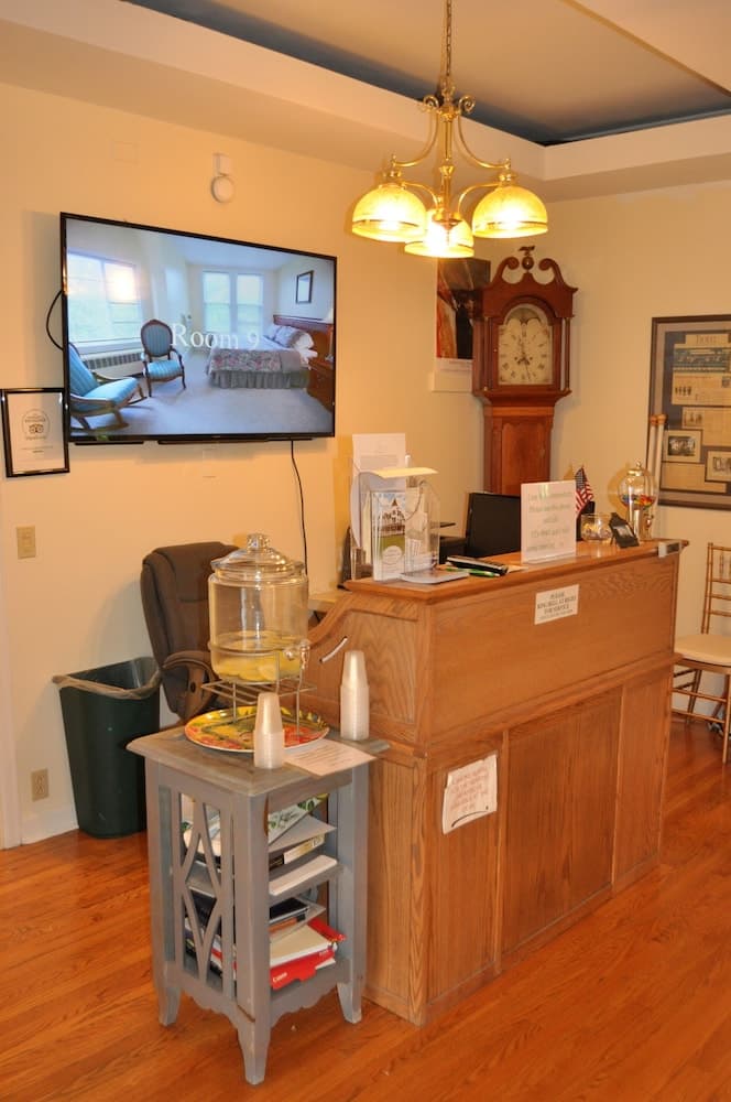 Anne's Washington Inn