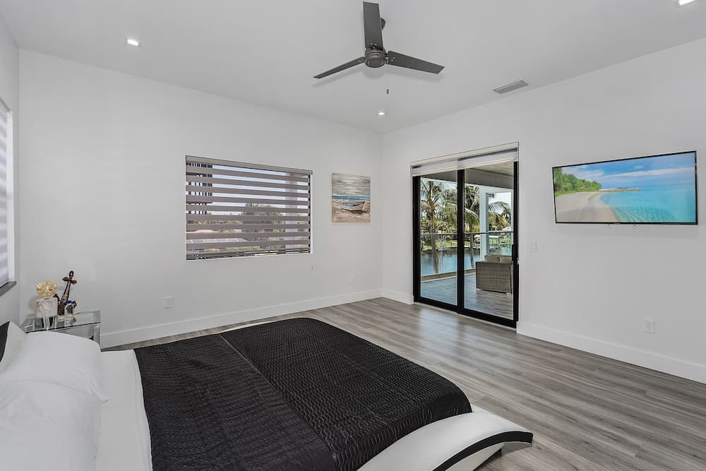 Villa Cosmopolitan by Vacationhit