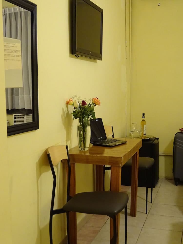 Hotel Tango Facultad