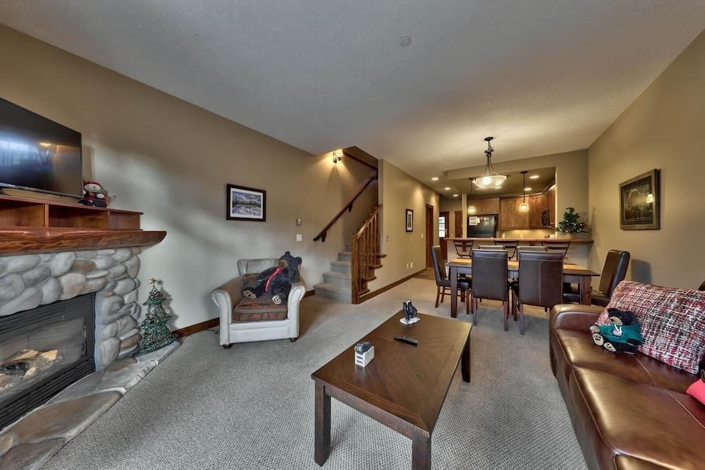 Trappers Landing #07 By Bear Country