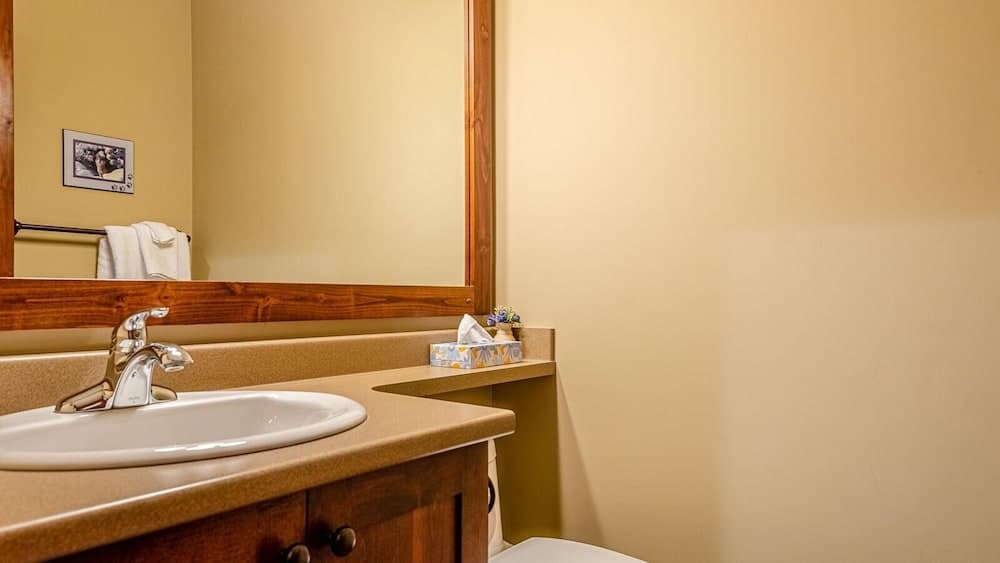 Trappers Landing #06 By Bear Country