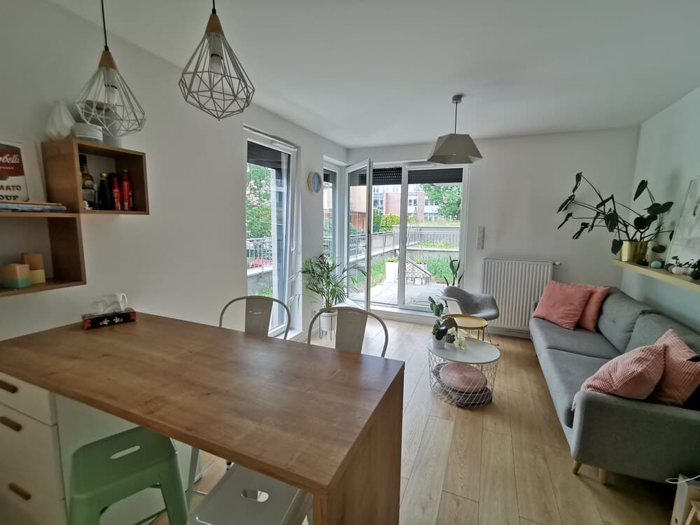 WS Lovely Garden&Parking Apartment