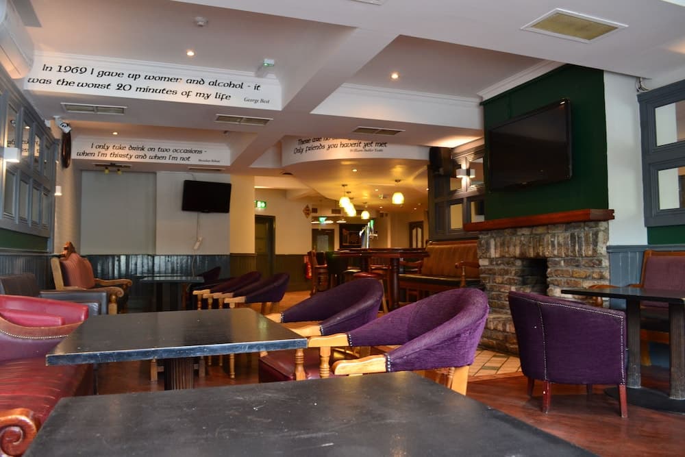 Blackwater Lodge Hotel