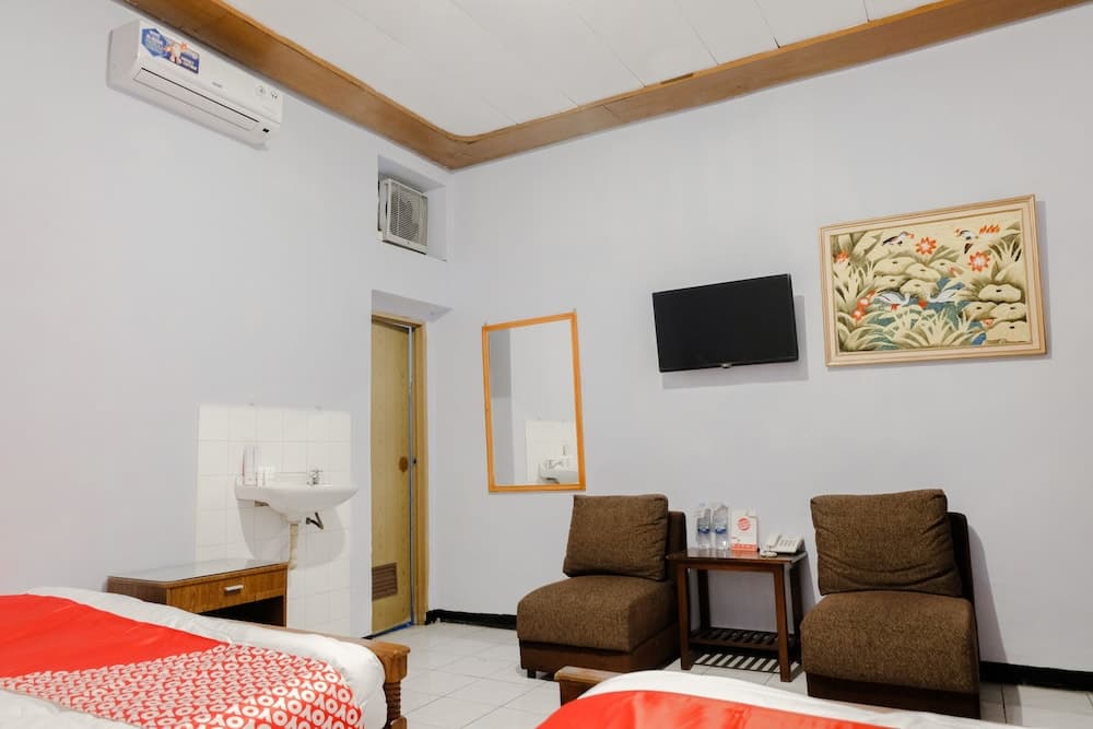 OYO LIfe 1036 Hotel Palem 1 Syariah