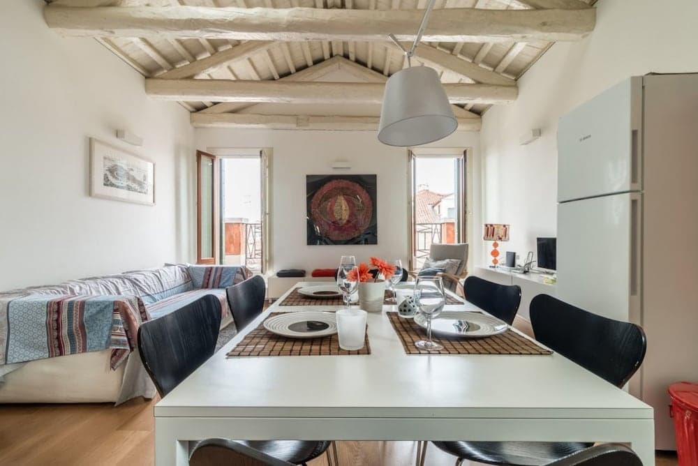 Carmini Canal View and Balcony with Lift