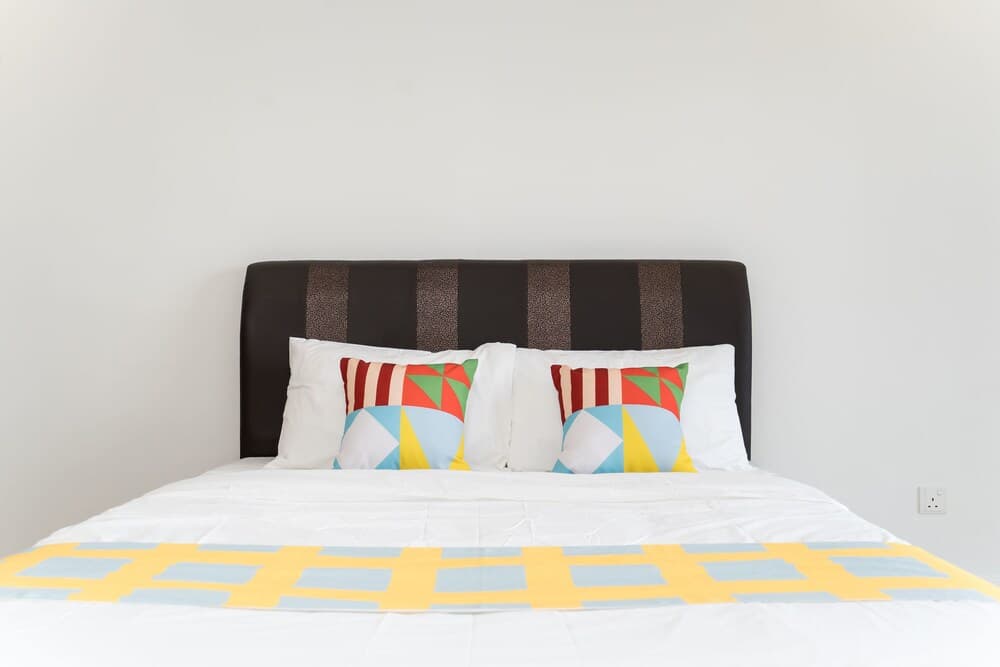 OYO Home 44050 Essential Studio Empire Marriot