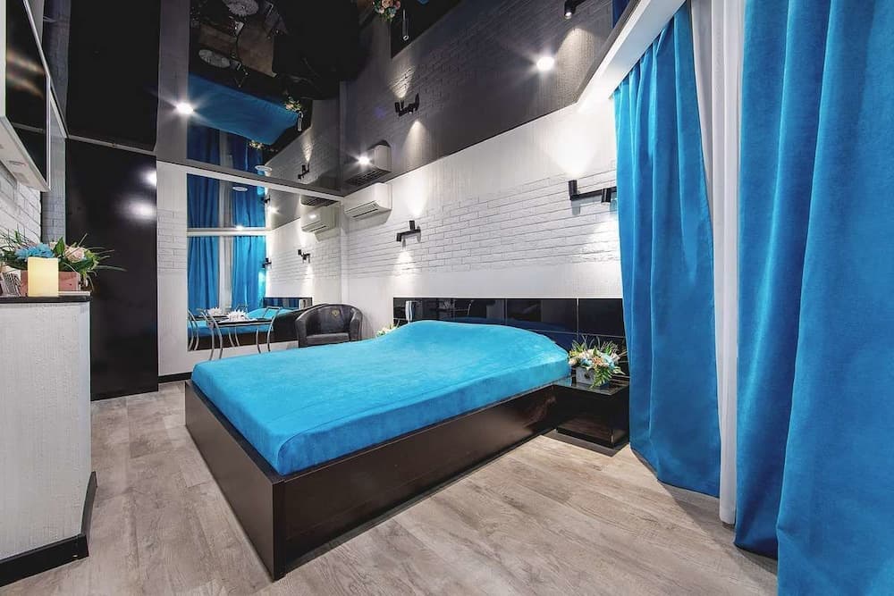 Alex Hotel on Zhukovskogo