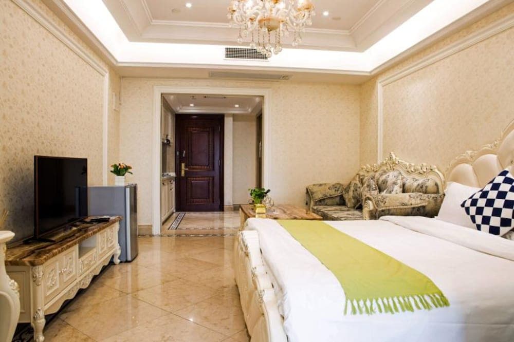 Ruide Apartment Wanyi Plaza Branch