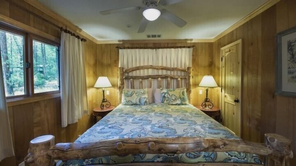 Scenic Wonders Buss Stop 3 Bedrooms