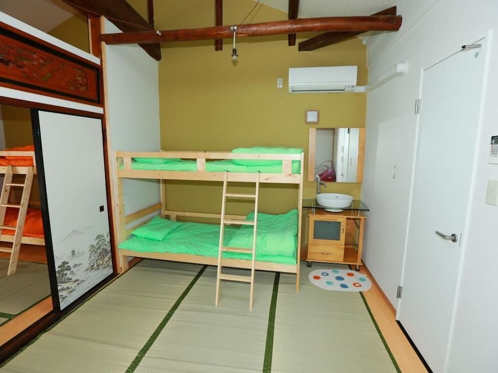 Guesthouse Hoshinoarashi - Hostel