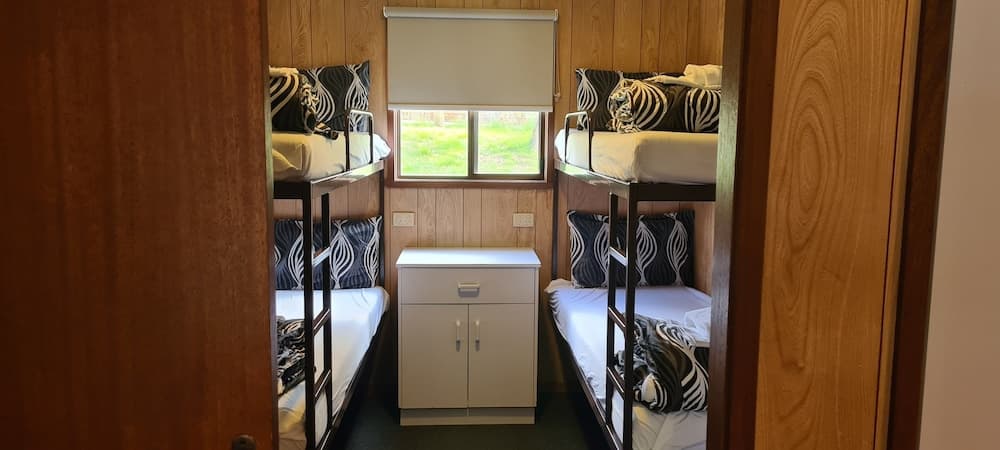 Eaglehawk Holiday Park Canberra