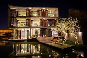 God Island Bed and Breakfast