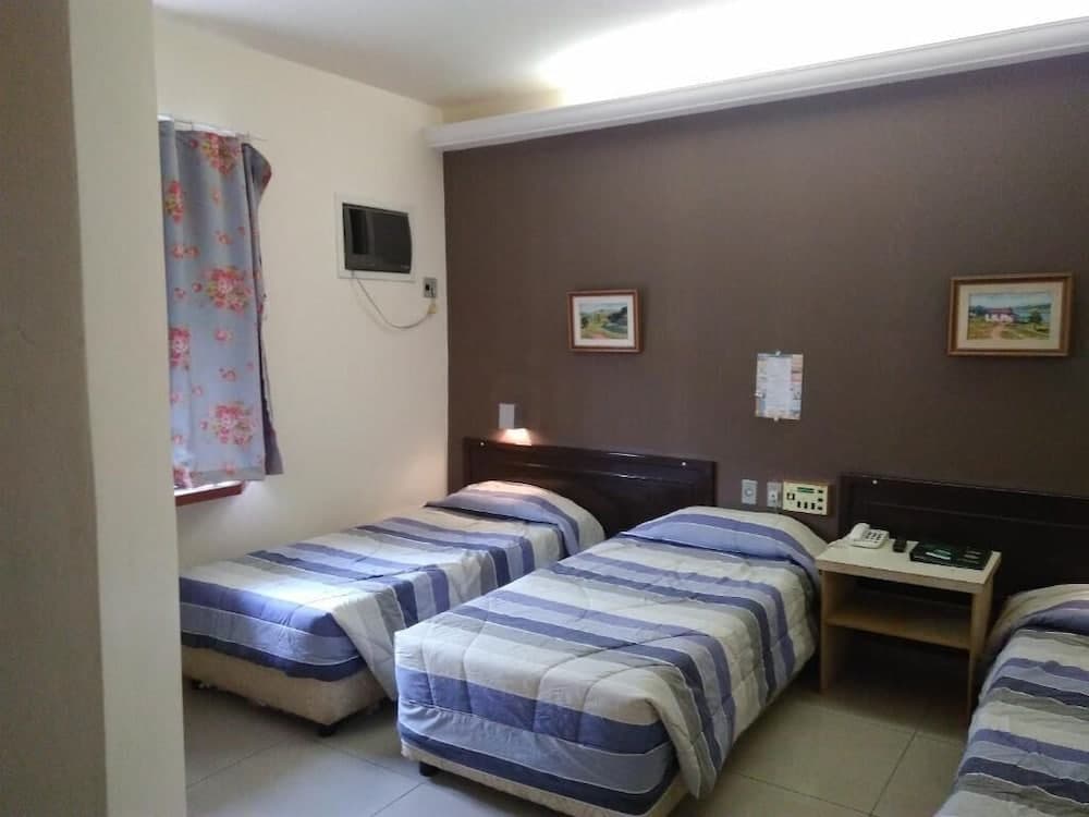 Casa Amarela Executive Hotel