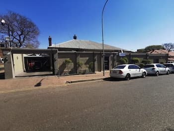 De Lambert Guesthouse