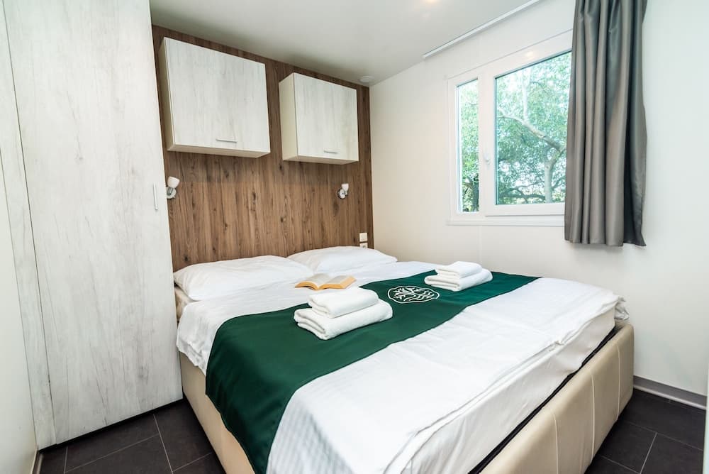 Olivia Green Camping