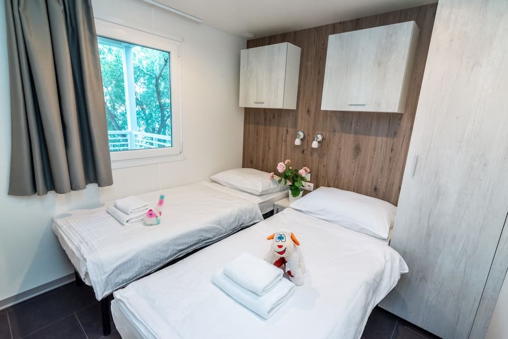 Olivia Green Camping