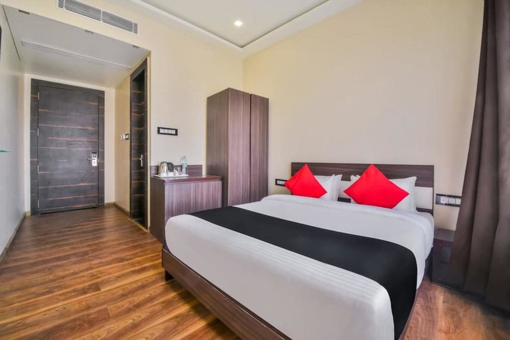 Hotel M3 ( A unit of Hotel Galaxy Inn)