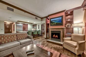 Mid-mountain Escape With Ritz Amenities 2 Bedroom Condo by RedAwning