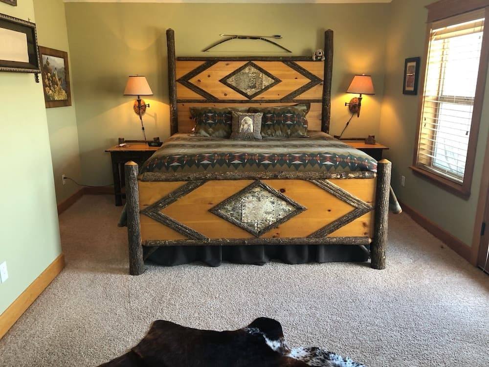 Wanderlust Elegant Townhome by RedAwning