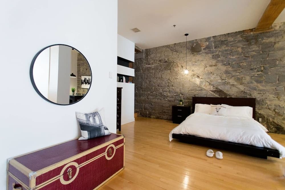 Style & Fun in Old Montreal