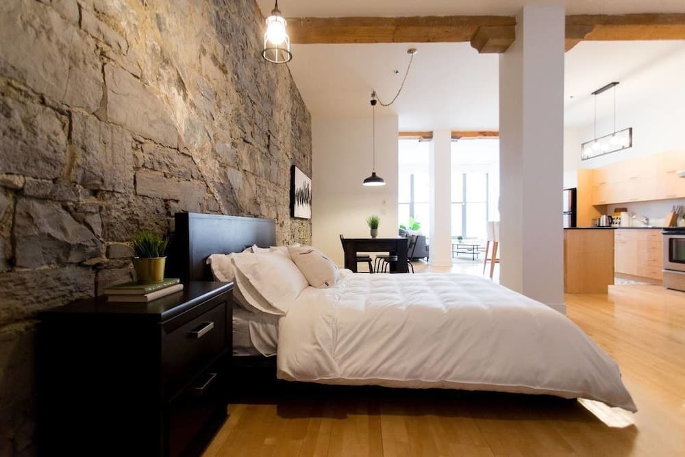 Style & Fun in Old Montreal