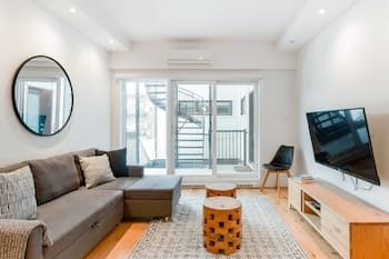 Hip, Stylish Apartment in Little Italy