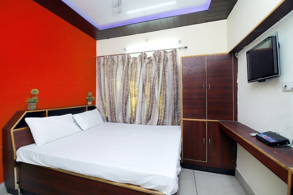 SPOT ON 42785 Mr Shawarma Family Restaurant & Hotel