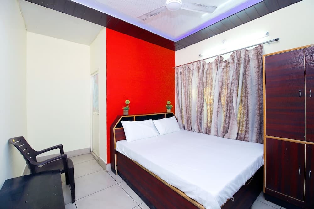 SPOT ON 42785 Mr Shawarma Family Restaurant & Hotel