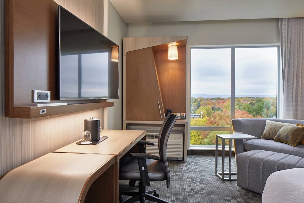 Courtyard by Marriott Albany Airport
