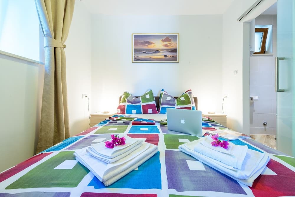 Apartments None & Nono