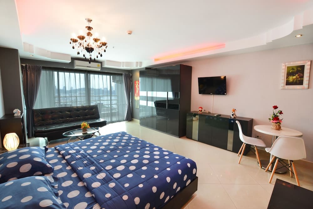 The Best Of View Talay 6