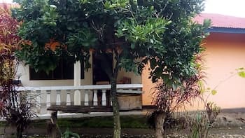 Ifulong cultural tourism homestay