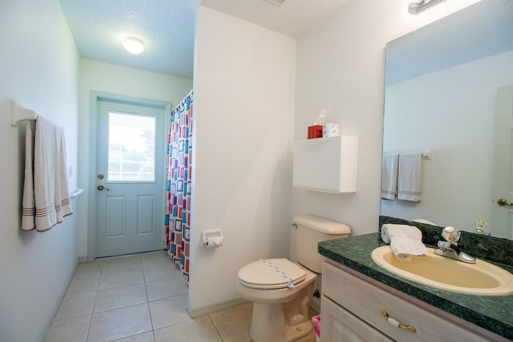 Family Villa Bettina - Recently Remodeled 2 Bedroom Home by RedAwning